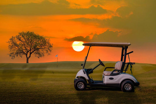 The Benefits of Walking vs. Riding a Golf Cart on the Course