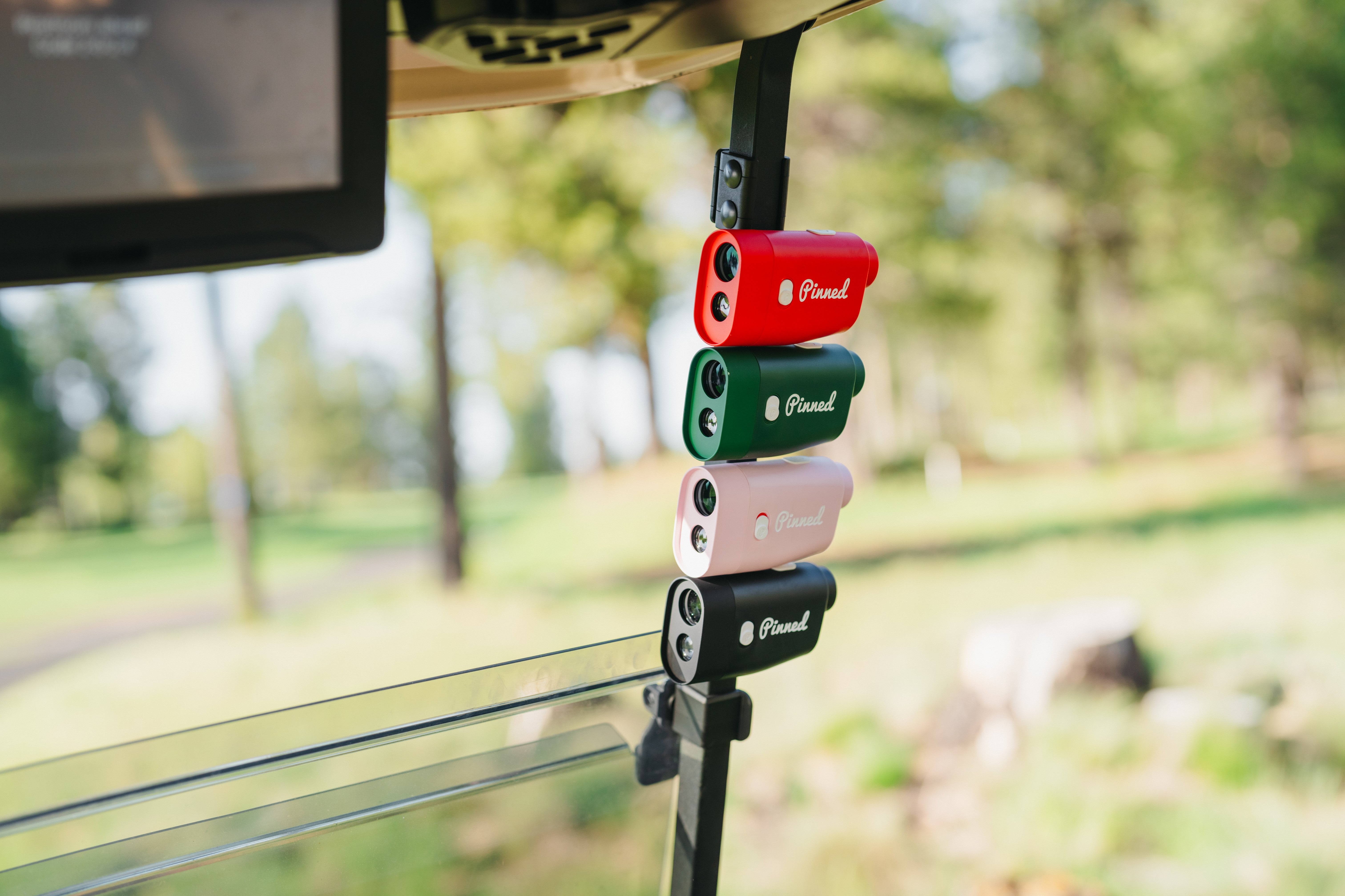 Prism+ Rangefinder – Pinned Golf